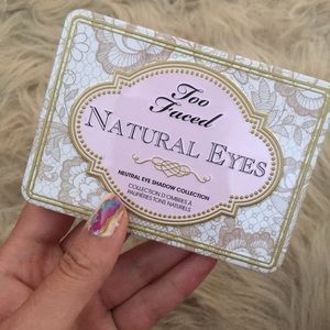 Too Faced Natural Eyes Eyeshadow Palette